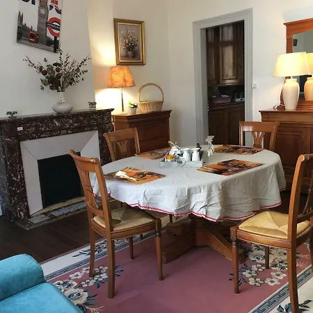 Appartement Aux Pieds de La Cathedrale à Boulogne-sur-Mer Extérieur photo