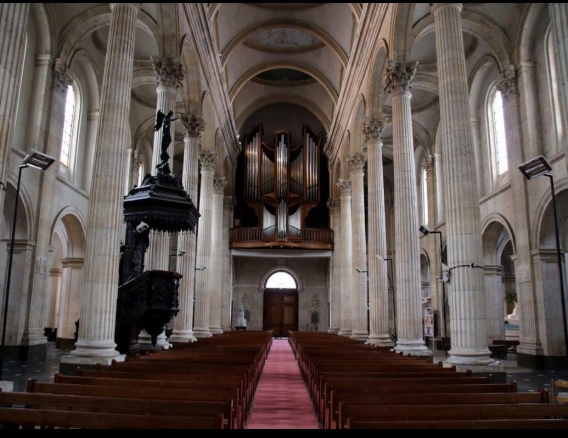 Aux Pieds De La Cathedrale Appartement *