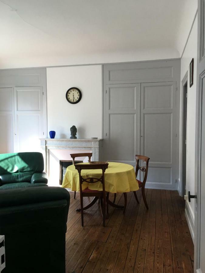 Aux Pieds De La Cathedrale Appartement