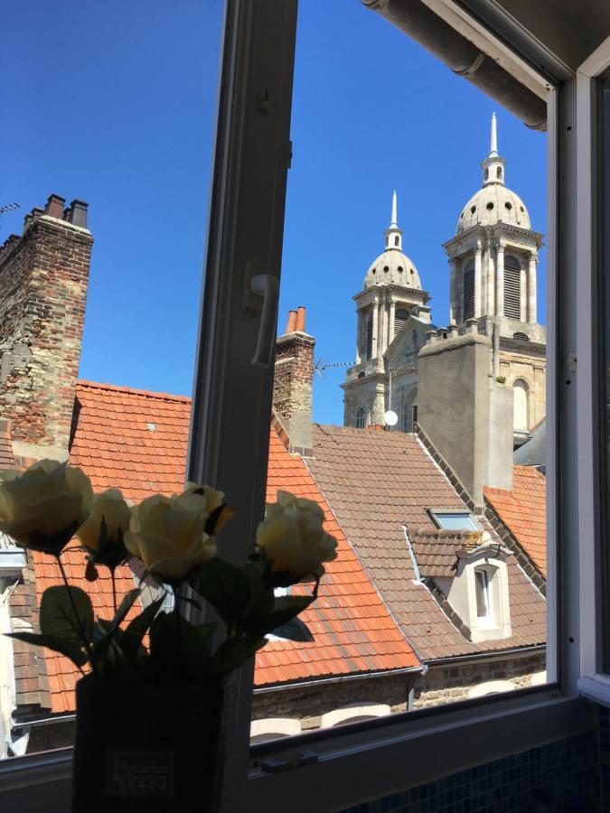 Aux Pieds De La Cathedrale Boulogne-sur-Mer